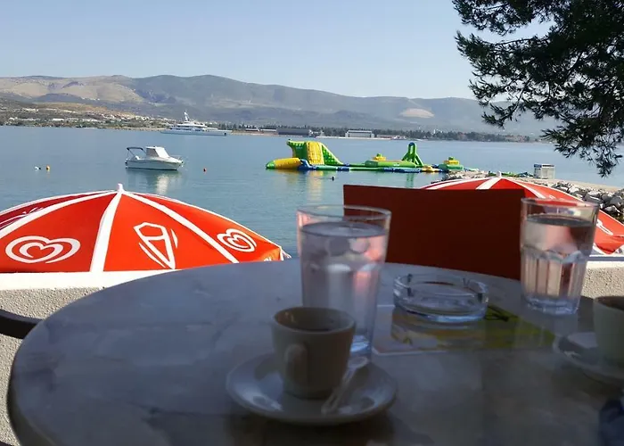 Zuzul - Τρογκίρ